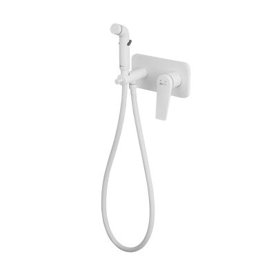 Смеситель c гигиеническим душем Lemark Bronx  LM3720MW, белый